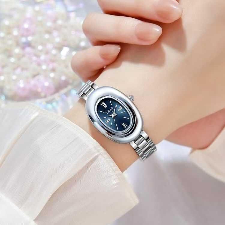Montre Femme Élégante Dorée – Design Luxe & Bracelet Acier - Image 6