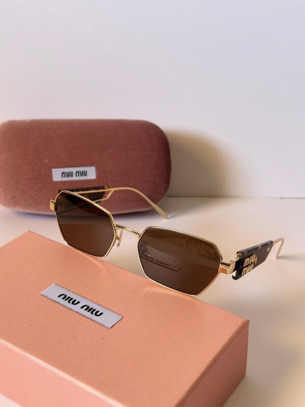 Lunettes de soleil Miu Miu MU 54ZS – Style luxe et tendance