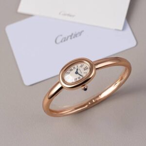 Montre Femme Élégance Royale – Bracelet Doré & Cadran Ovale avec Cristaux Brillants