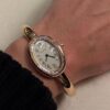 Montre Femme Élégance Royale – Bracelet Doré & Cadran Ovale avec Cristaux Brillants