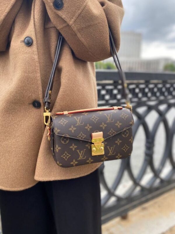 GUC2 Louis Vuitton Metisse 21cm Monogram Brown & Caramel Lock Bag - Sac Luxe Femme Maroc | HadarPrestige